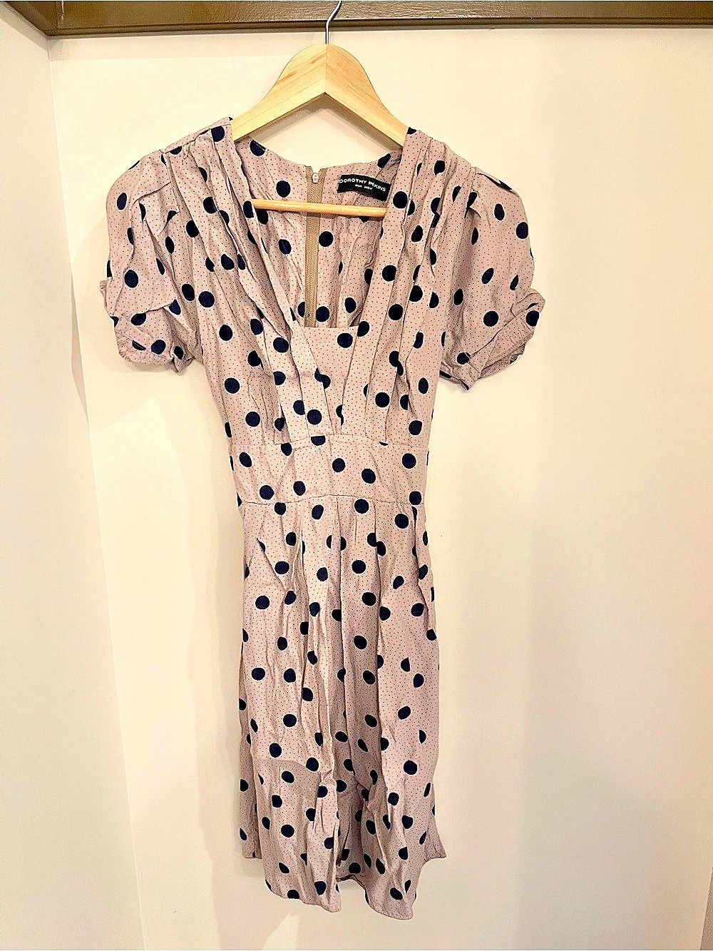 Dorothy Perkins Polka Dot Midi Dress in beige Size 10 Like New